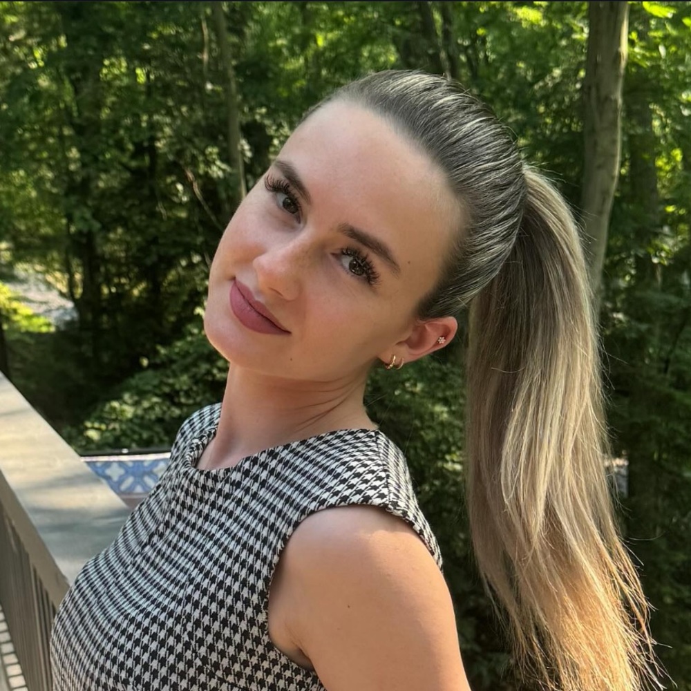 Meet your Posher, Kiki